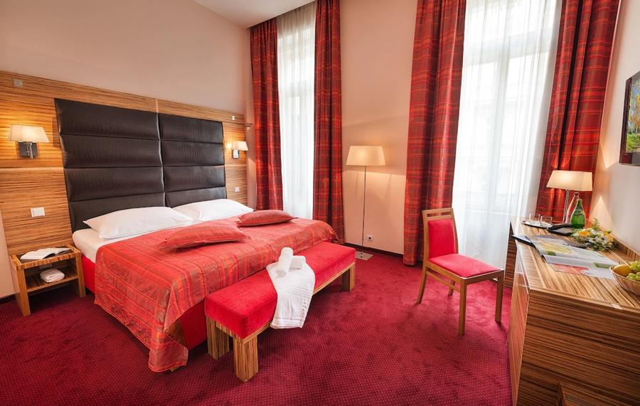 EA Hotel Sonata Praga Esterno foto