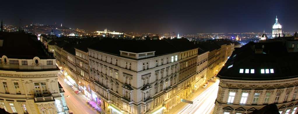 EA Hotel Sonata Praga Esterno foto